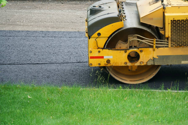 Best Driveway Maintenance Services  in Frazeysburg, OH